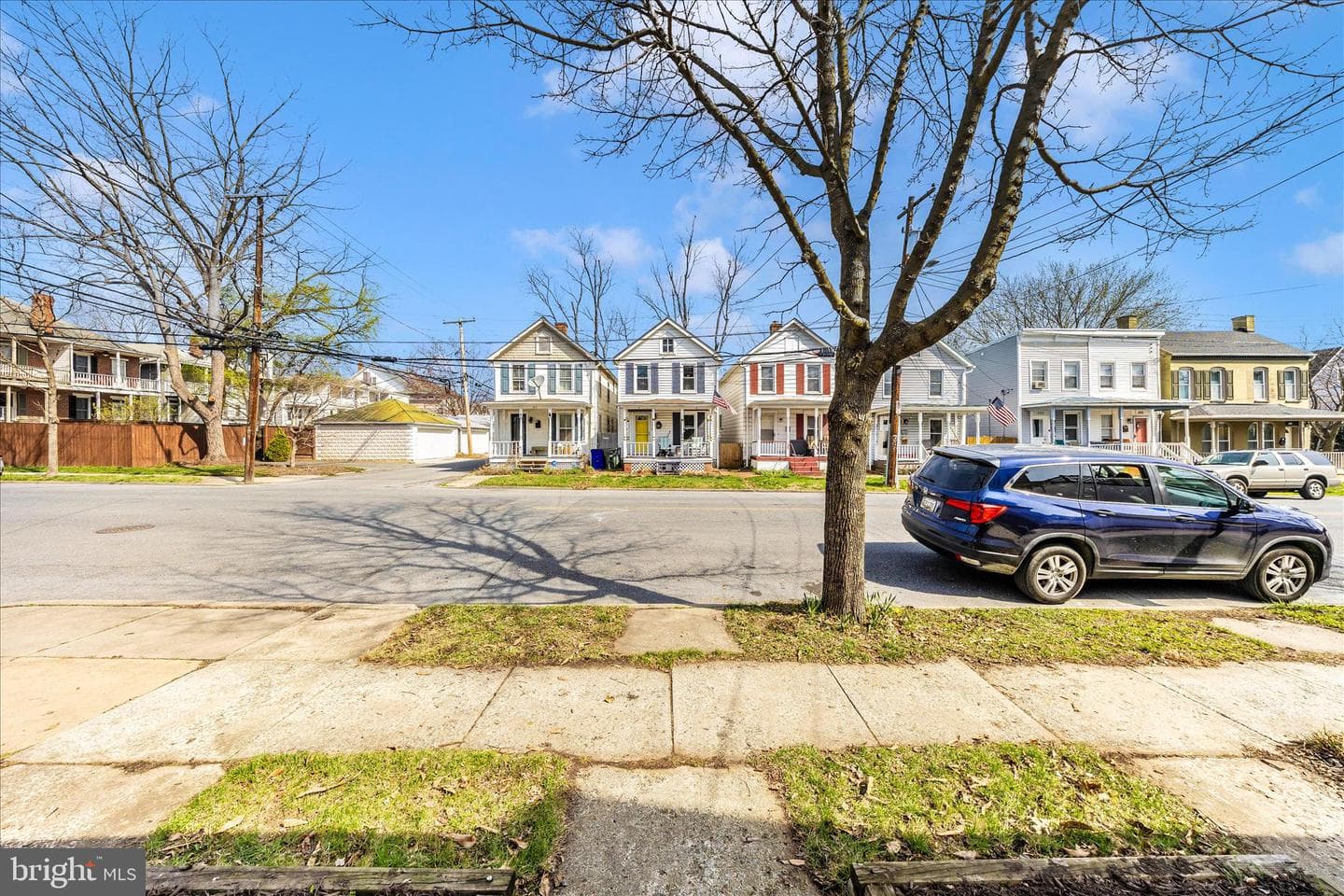 202 Maple Avenue photo 31