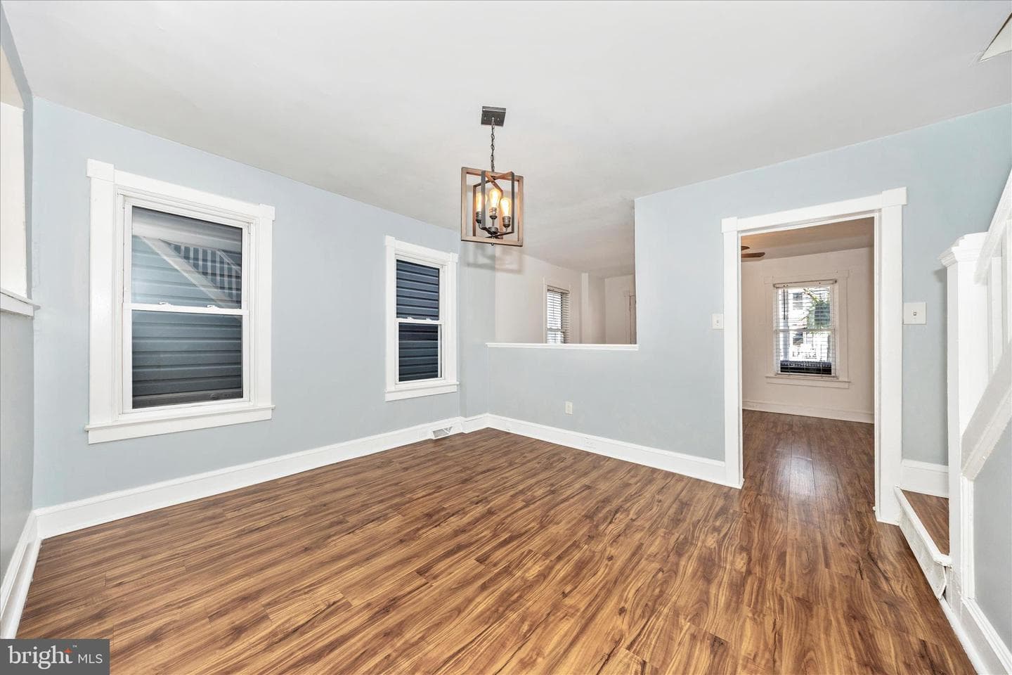 202 Maple Avenue photo 9
