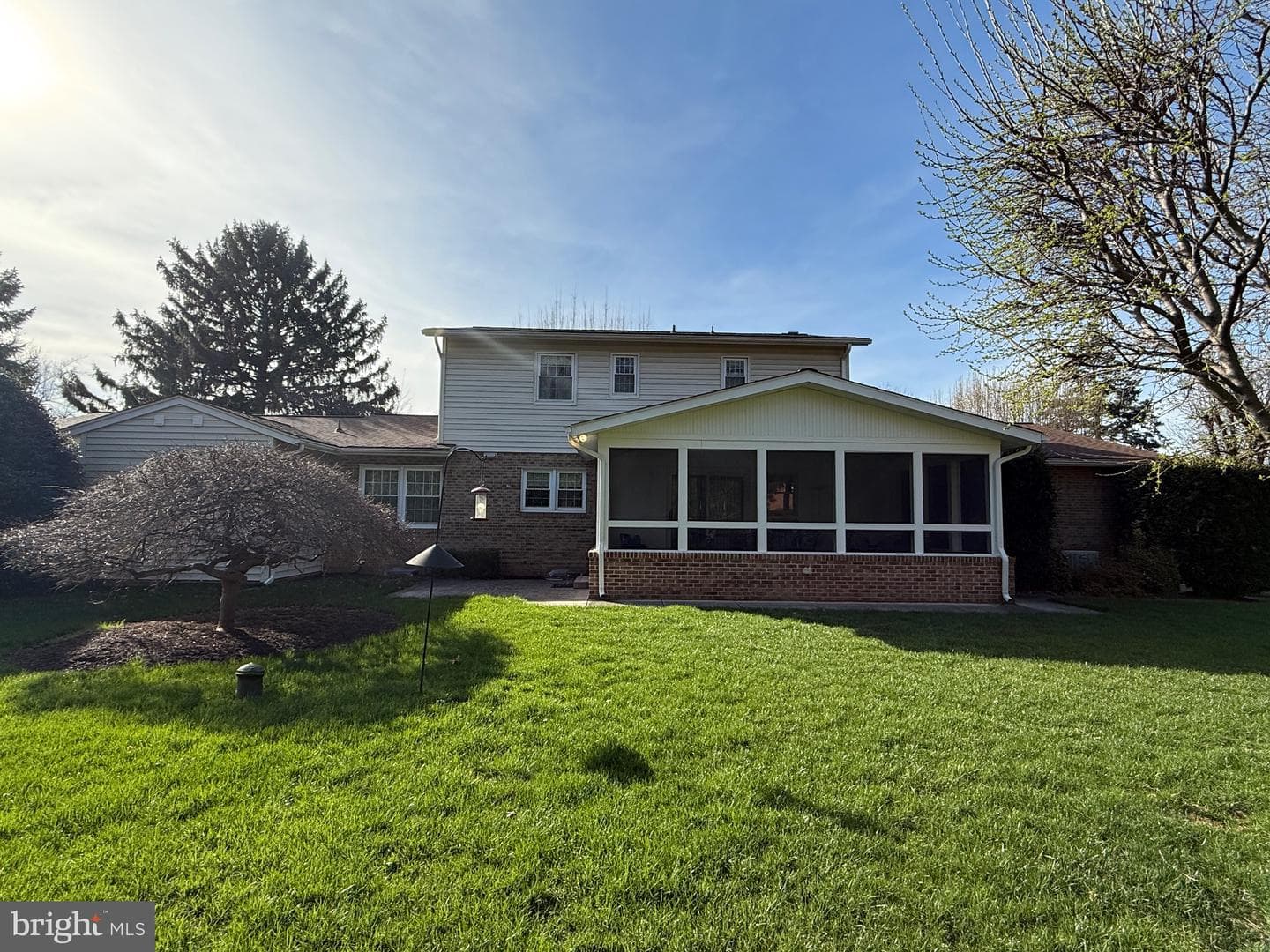 8234 Glendale Drive photo 3