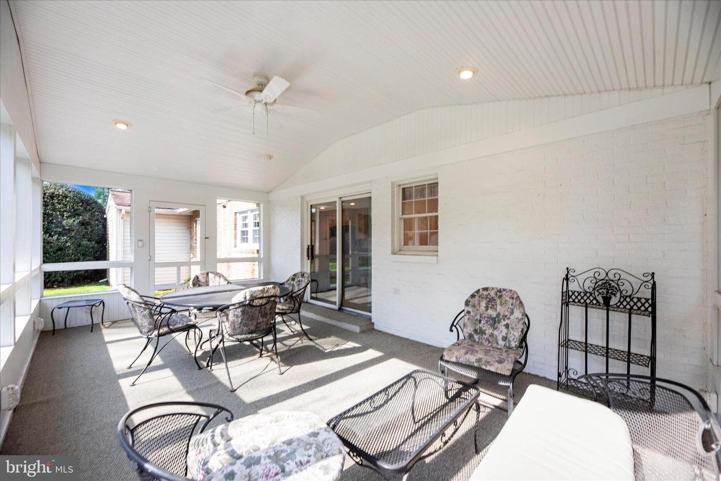 8234 Glendale Drive photo 46