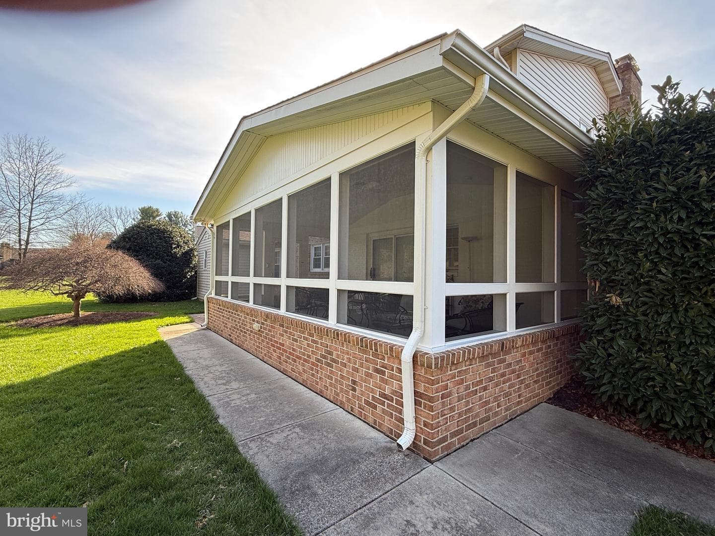 8234 Glendale Drive photo 6