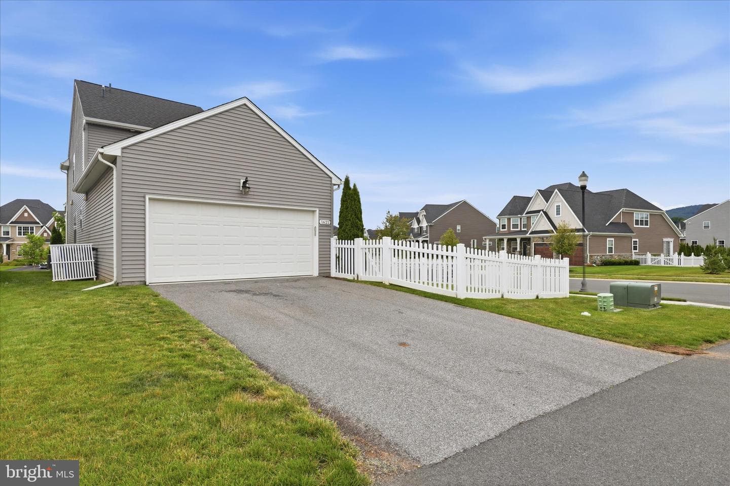 1621 Hobble Trail photo 44
