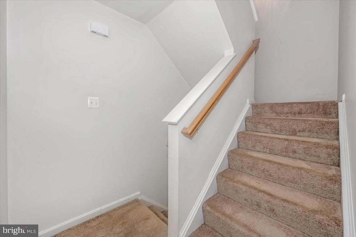 4946 Whitney Terrace photo 17
