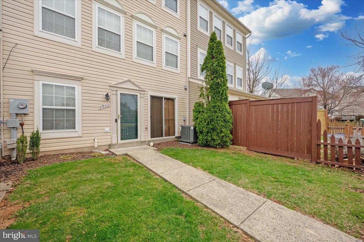 4946 Whitney Terrace photo 28