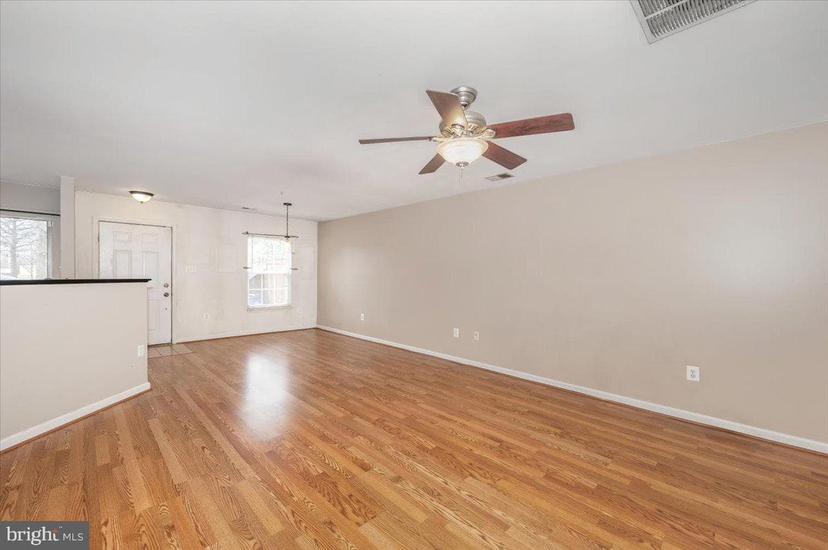 4946 Whitney Terrace photo 7