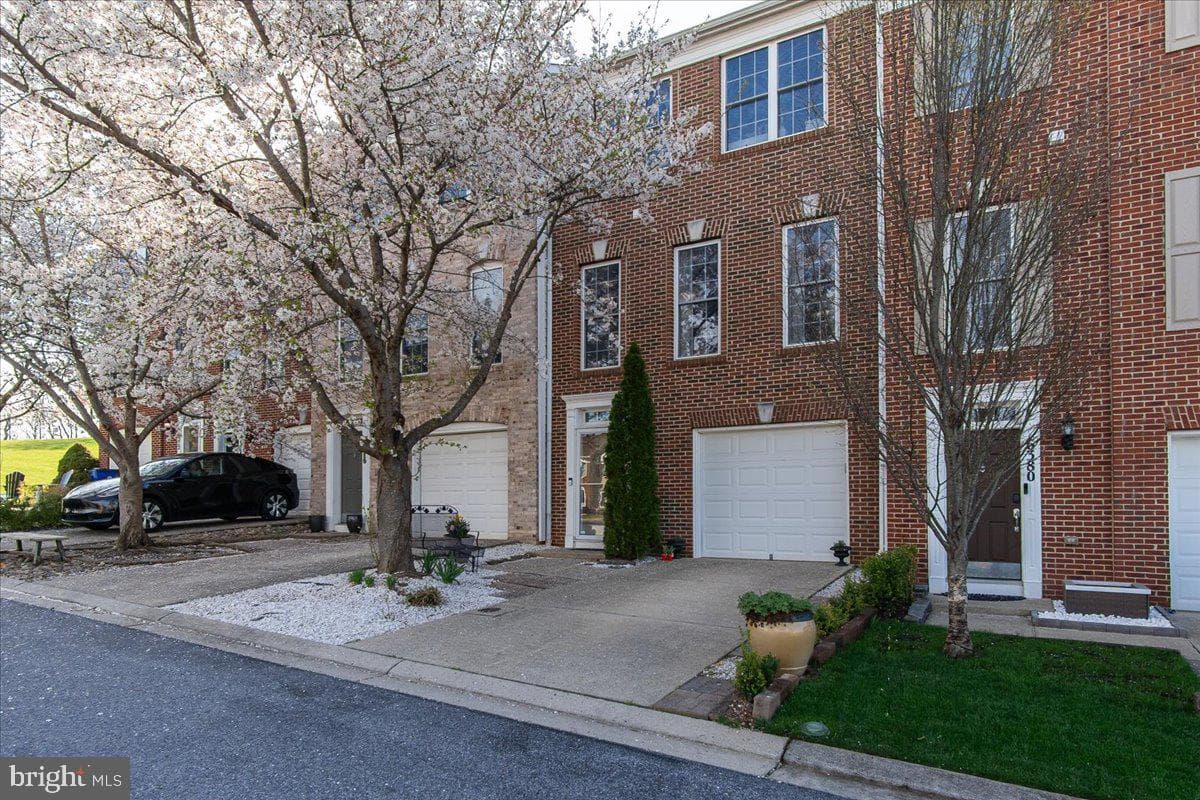 6378 Meandering Woods Court, Frederick