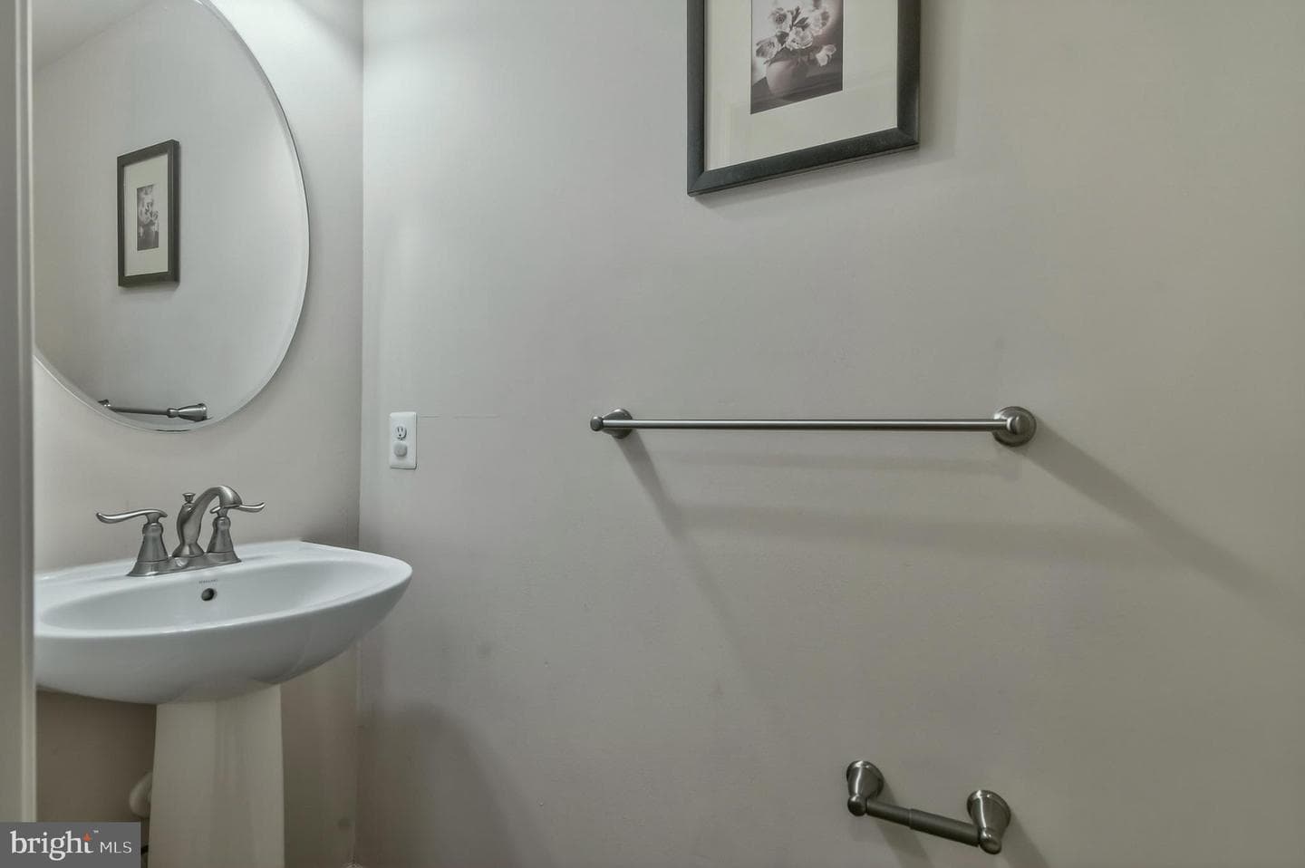 1113 Long Farm Circle photo 18