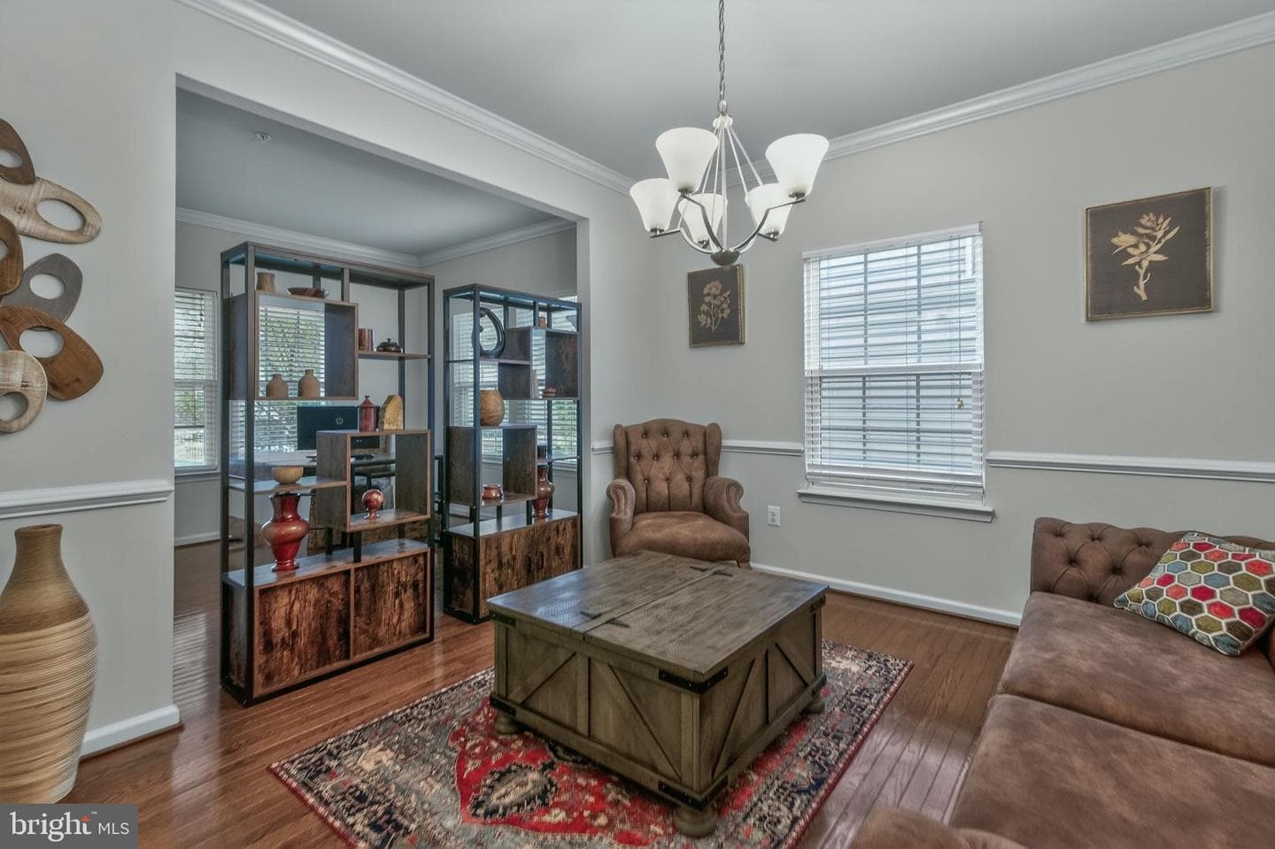 1113 Long Farm Circle photo 5