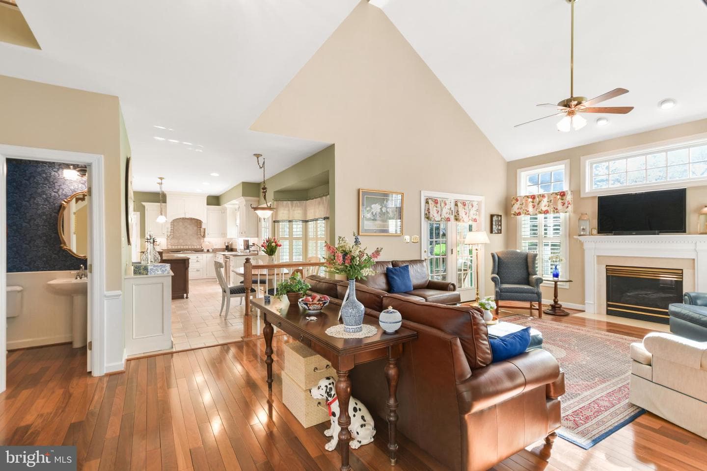 7501 Melbourne Place photo 17