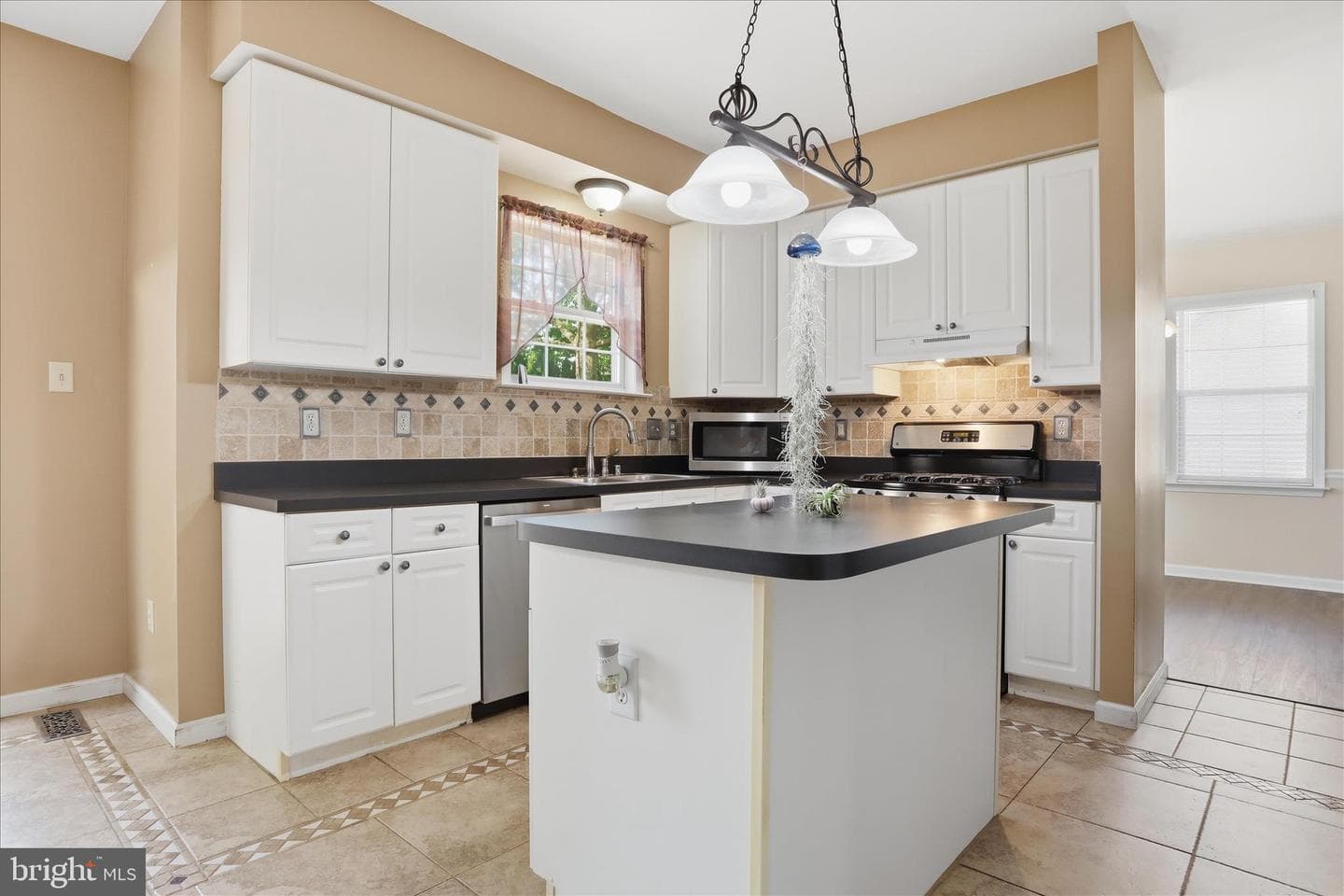 149 Crosstimber Way photo 5