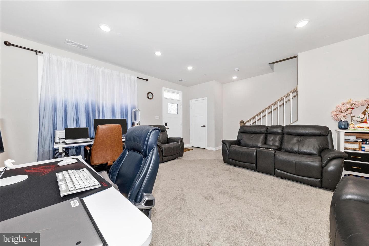 6110 Stonecat Court photo 4