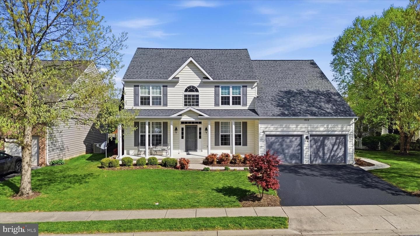 1912 Moran Drive