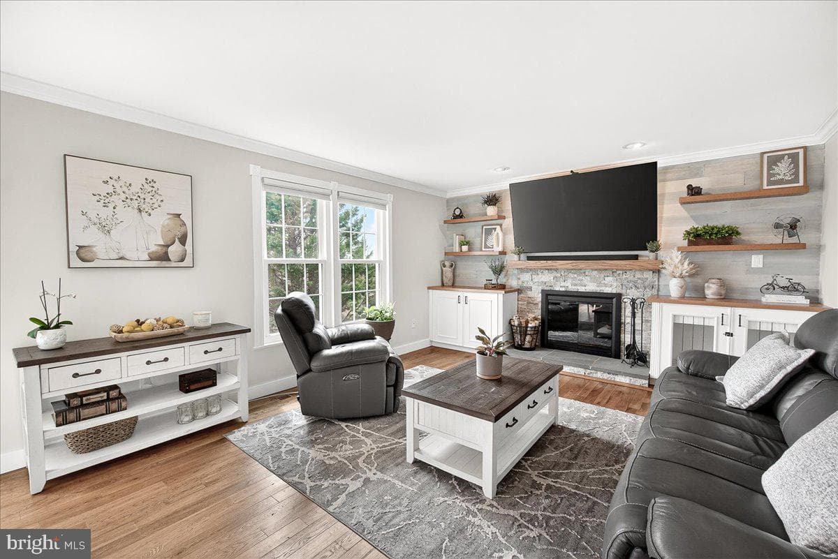 16 Knoll Side Lane photo 12