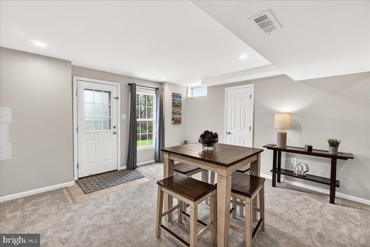 16 Knoll Side Lane photo 42