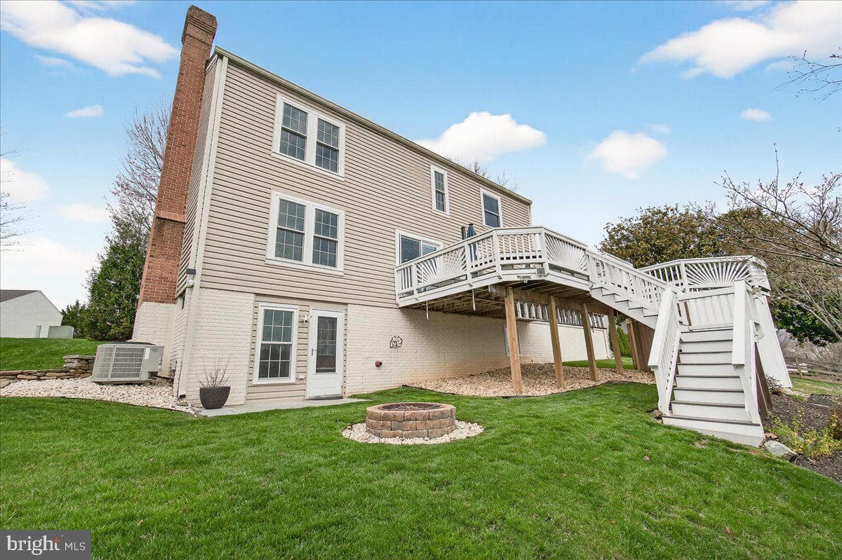16 Knoll Side Lane photo 59