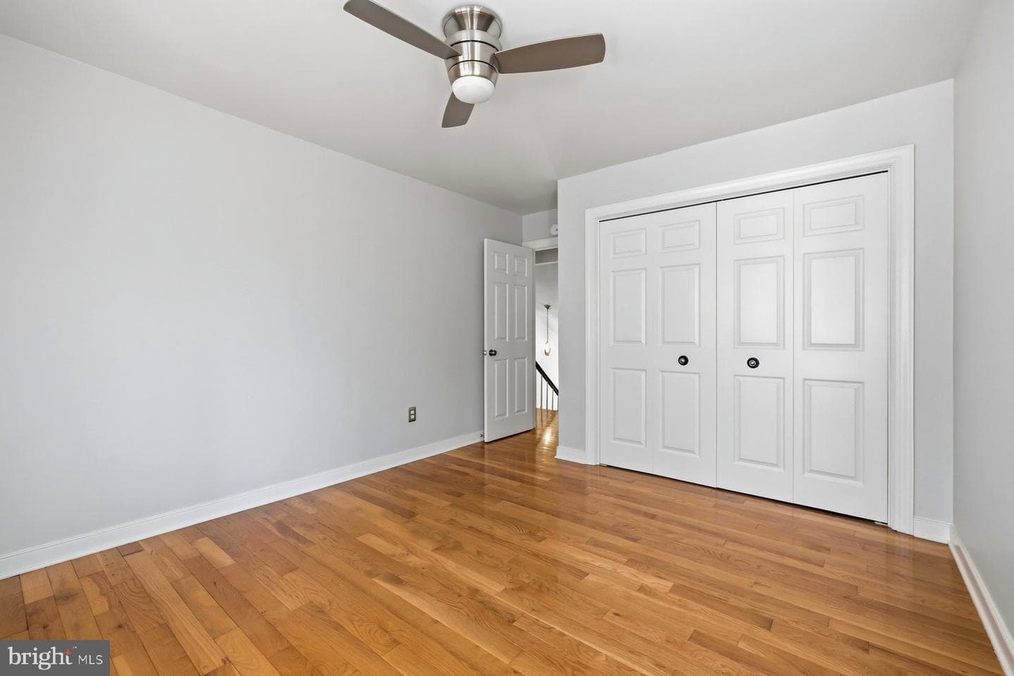 6806 Forest Park Court photo 32