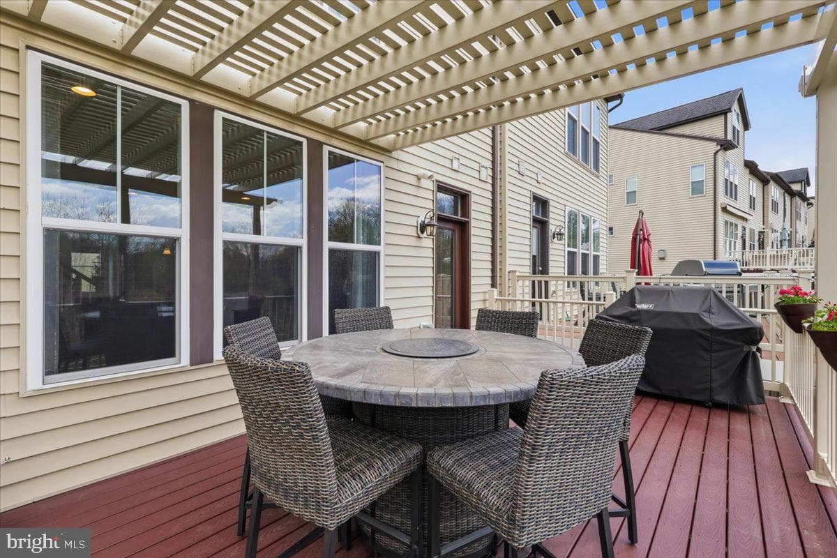 10909 Divot Court photo 20