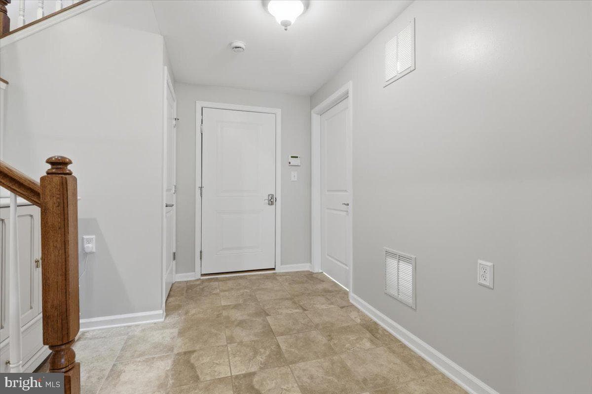 10909 Divot Court photo 40