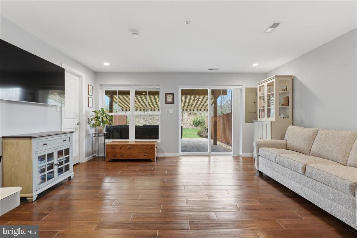 10909 Divot Court photo 41