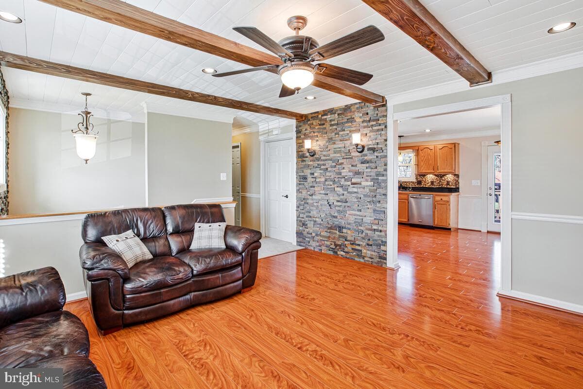 6 Westview Court photo 14
