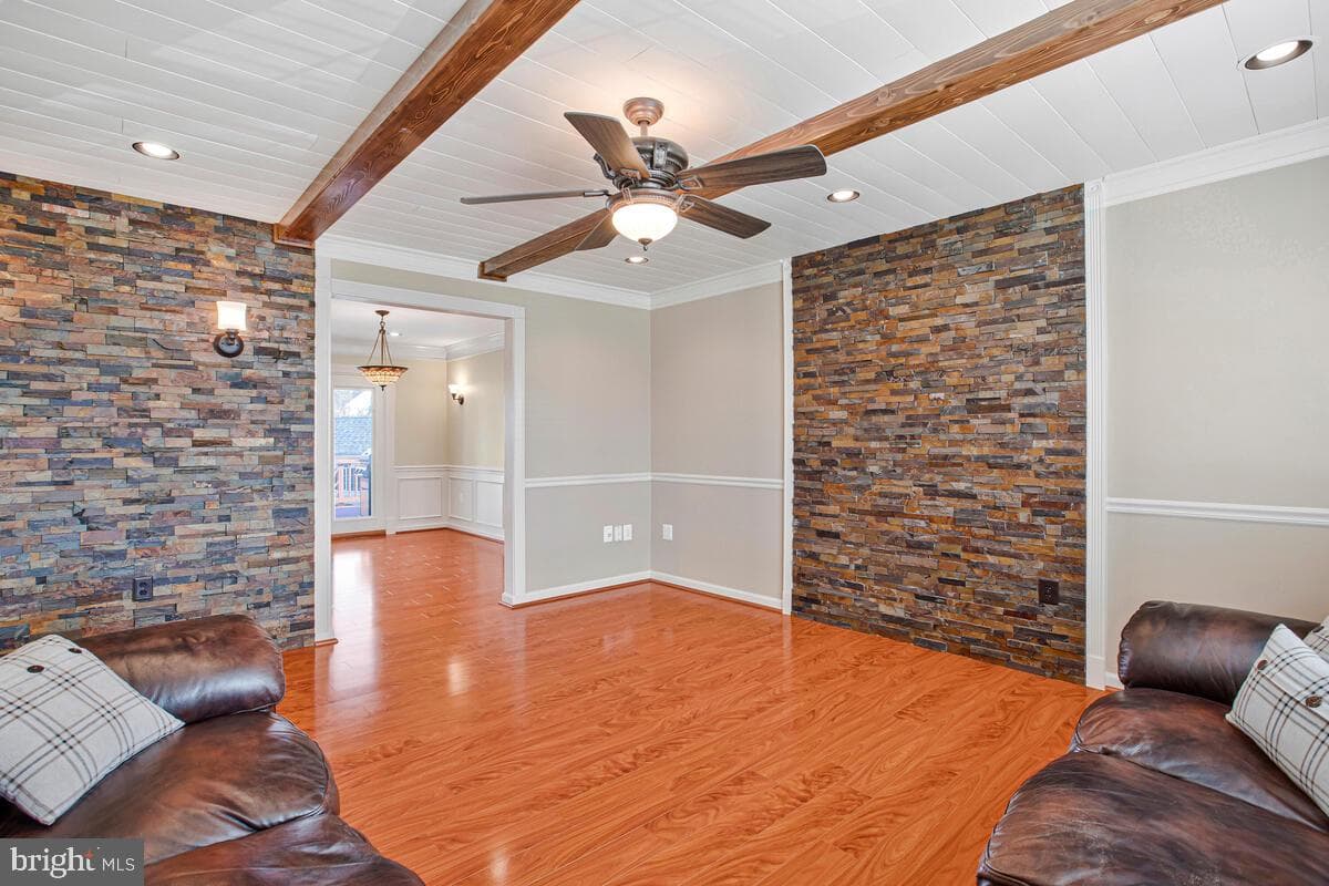6 Westview Court photo 9
