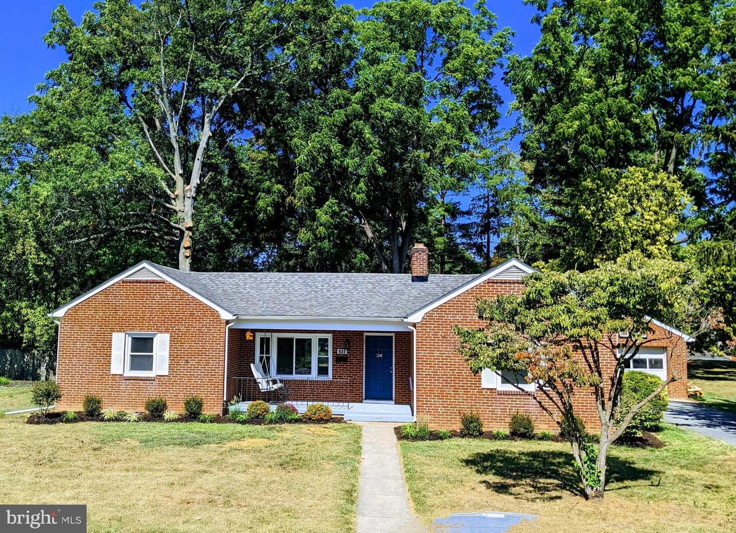627 Grant Place