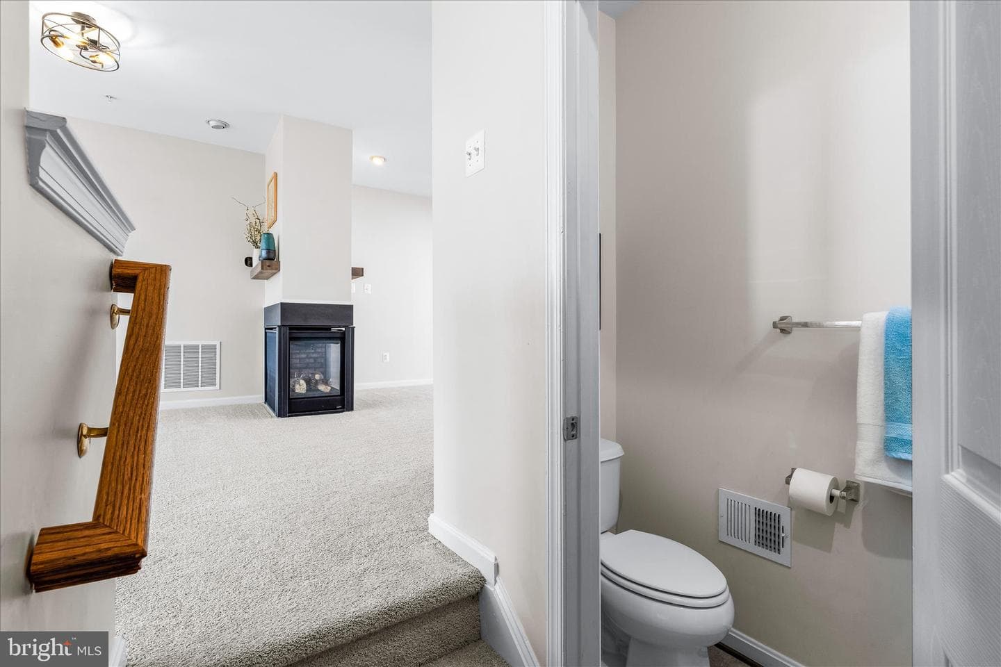 318 E Wainscot Drive photo 14