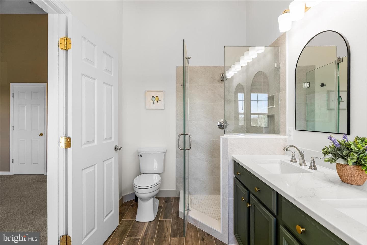 318 E Wainscot Drive photo 20
