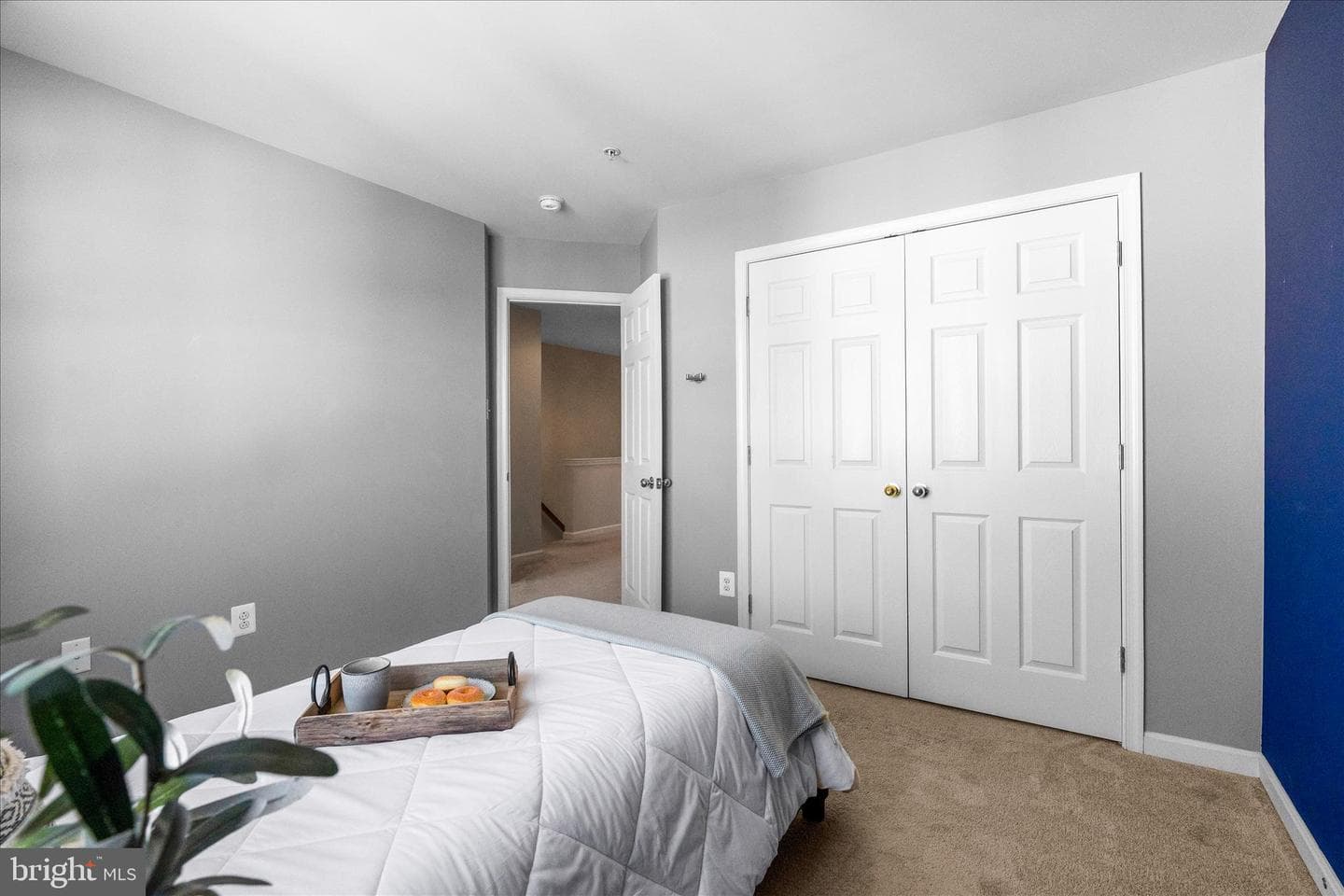 318 E Wainscot Drive photo 26