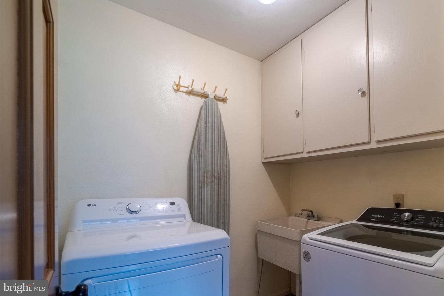 5903 Jefferson Boulevard photo 23