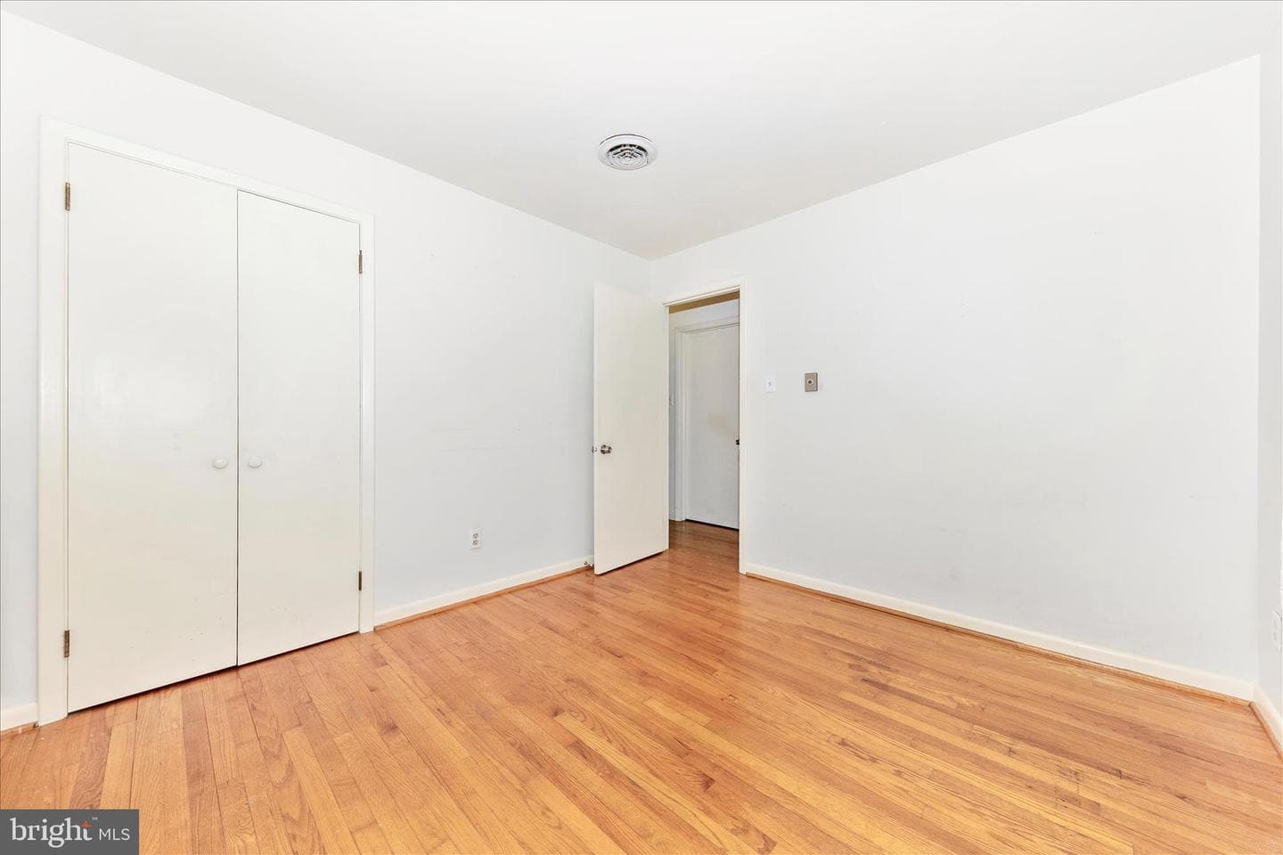 7029 Rock Creek Drive photo 17