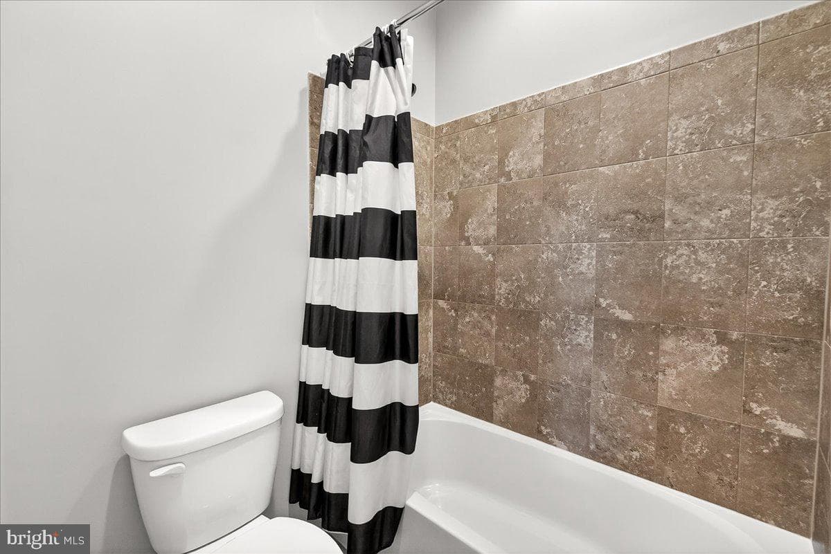 4507 Arboretum Drive photo 31
