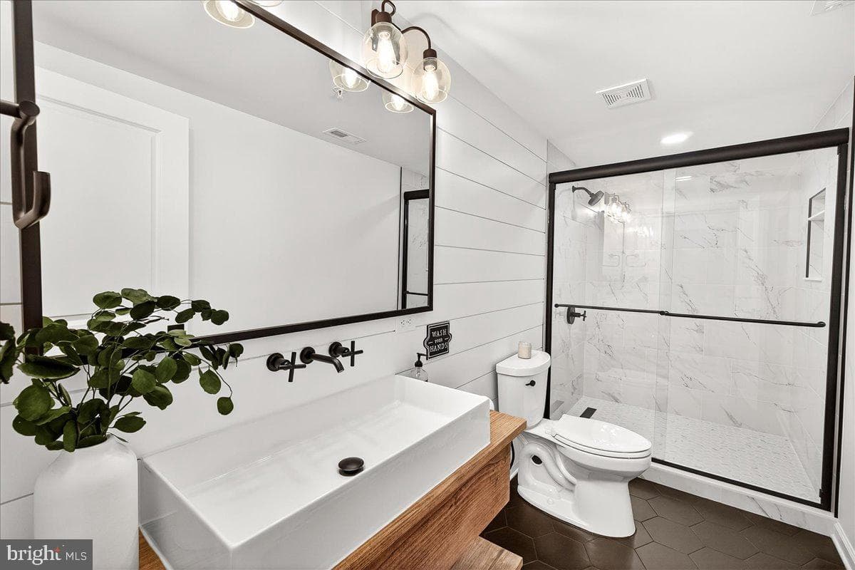 4507 Arboretum Drive photo 45