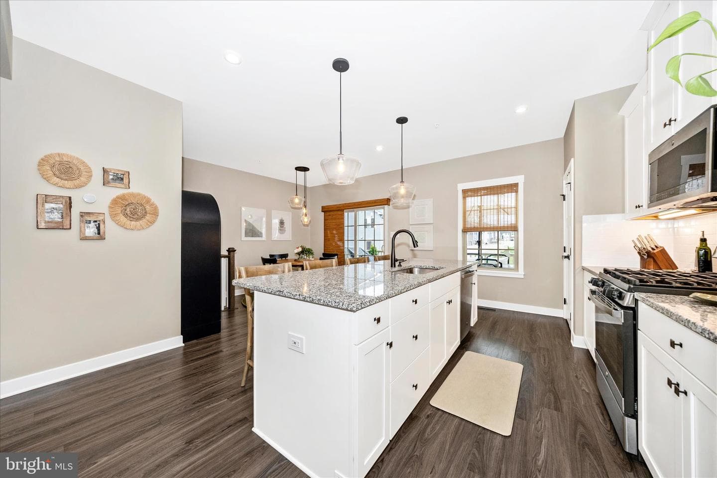 10607 Brewerton Lane photo 20