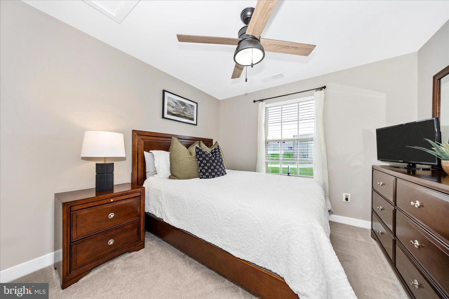 10607 Brewerton Lane photo 32