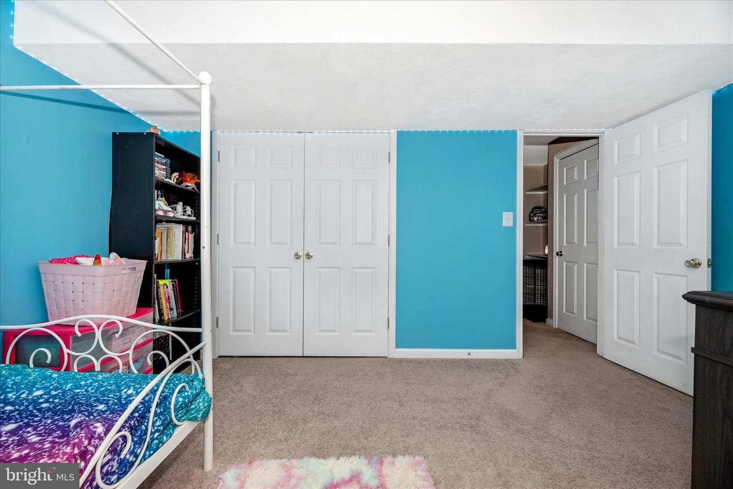6630 Commodore Court photo 34