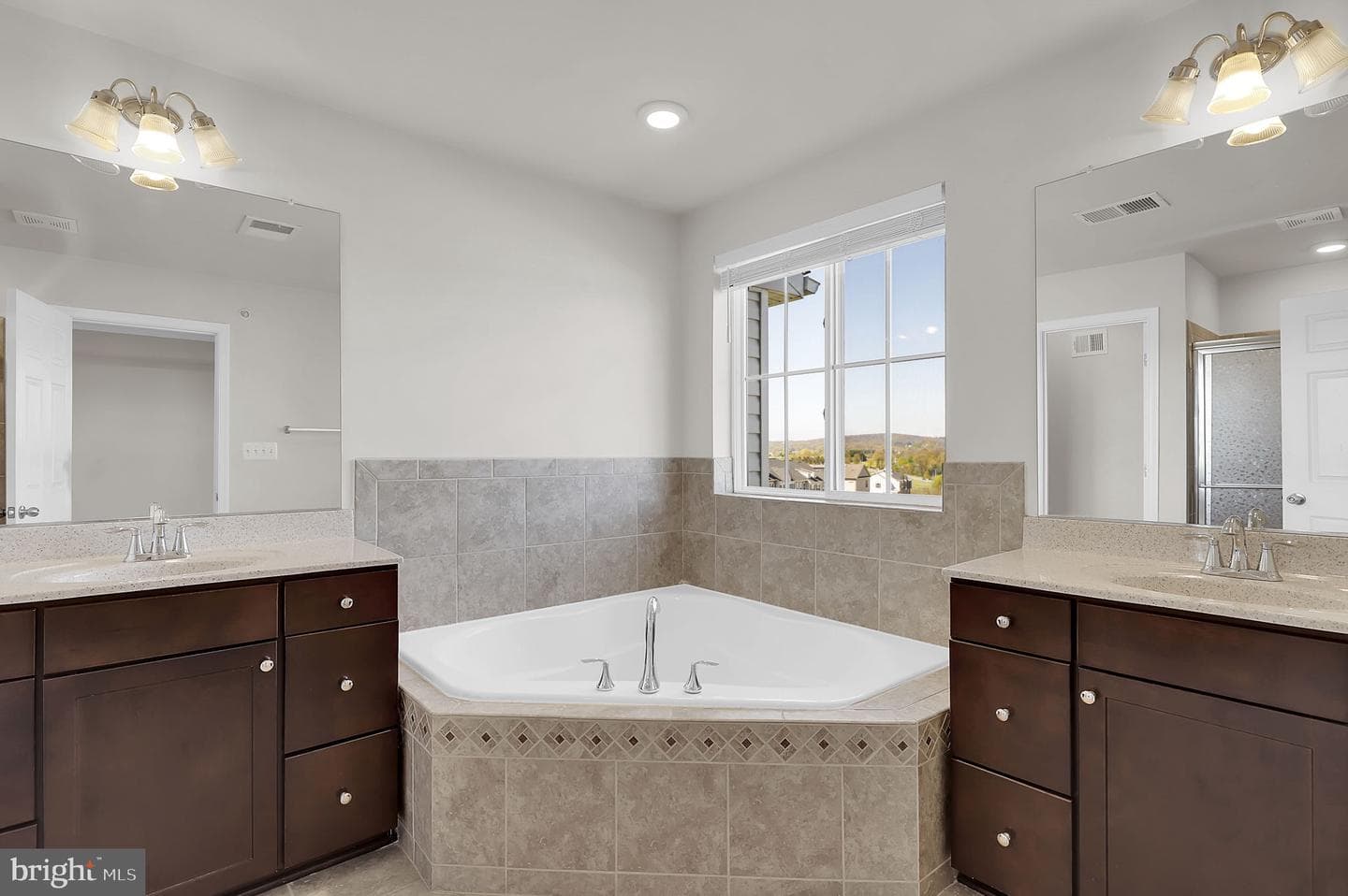5906 Krantz Drive photo 23