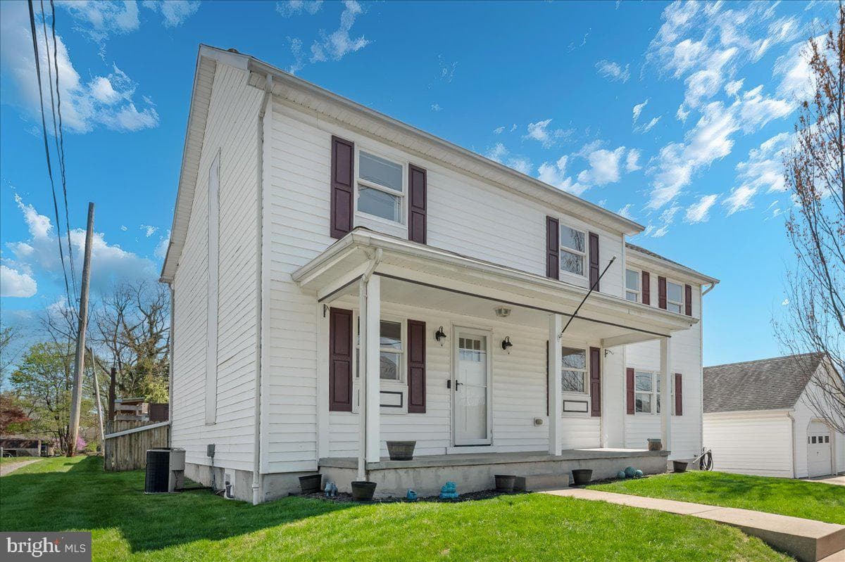 6 Elm Street photo 48