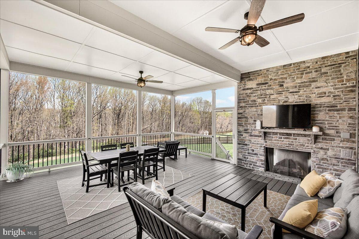 3633 Moline Court photo 35
