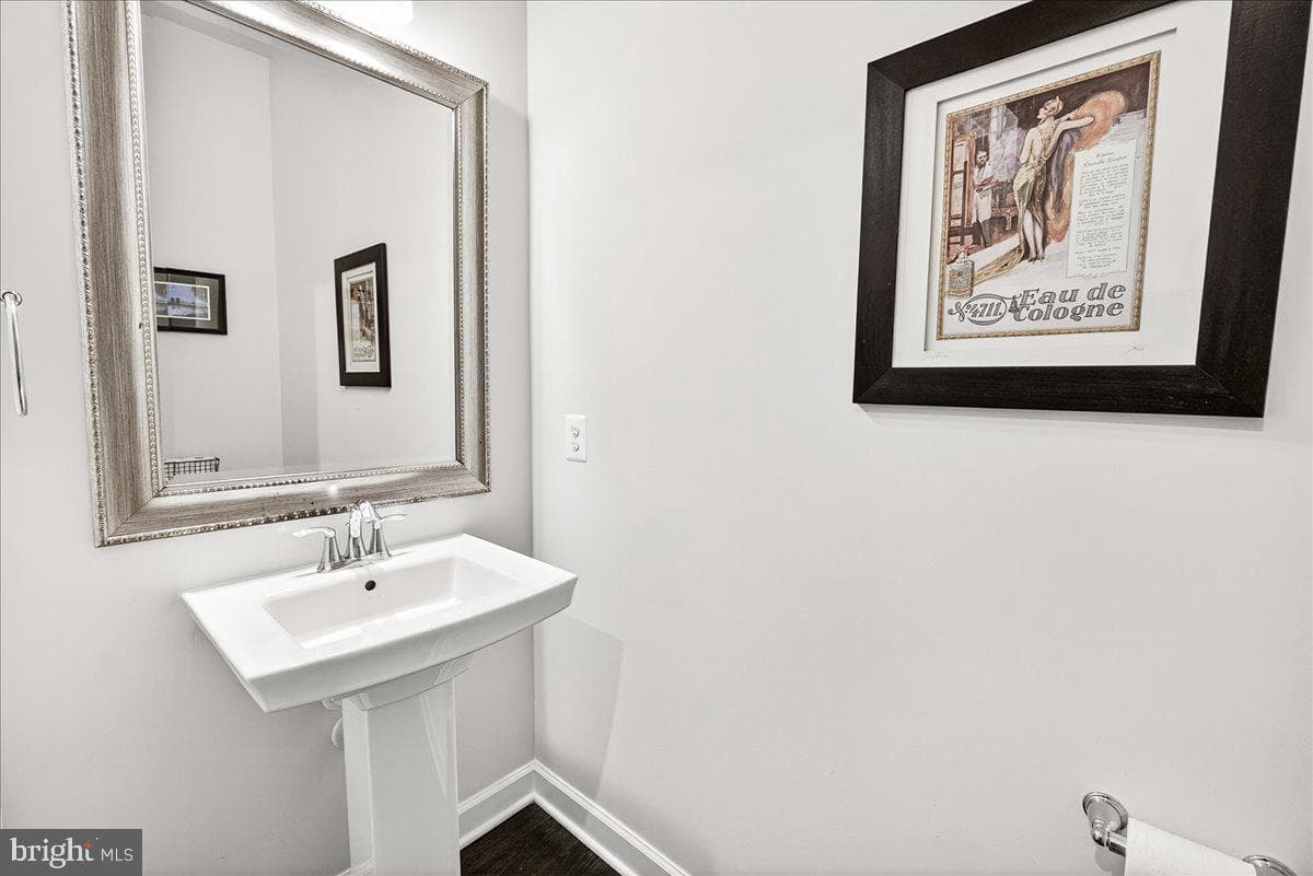 3633 Moline Court photo 41