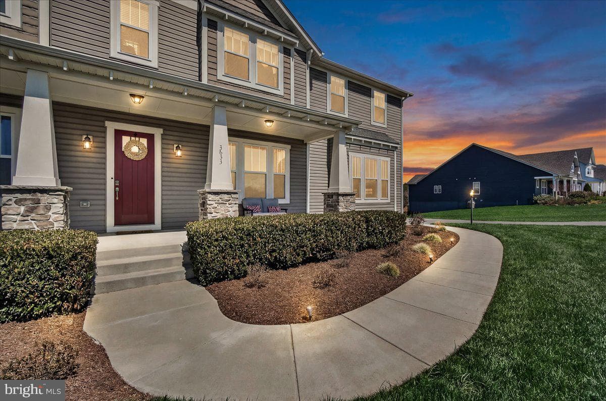 3633 Moline Court photo 8