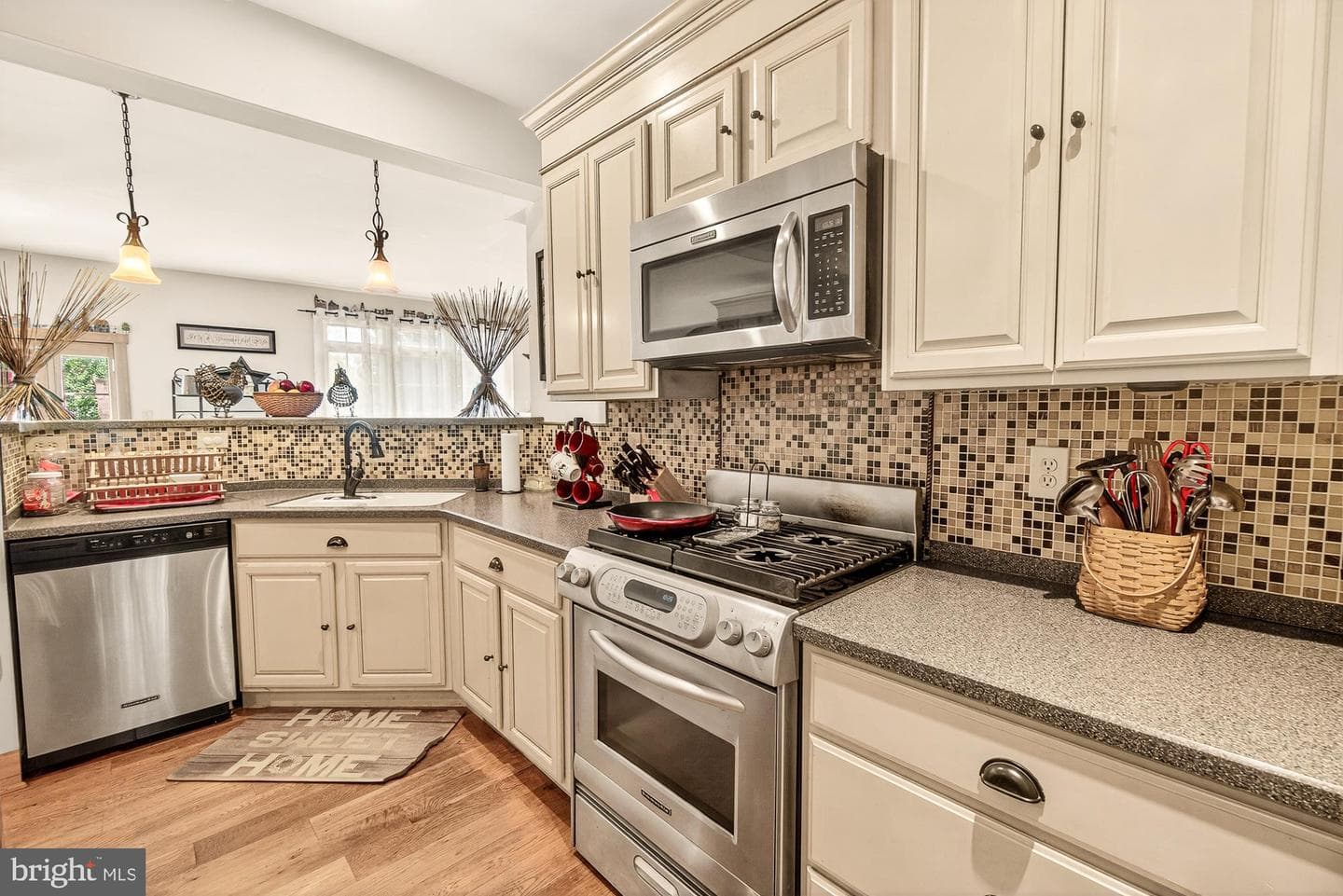 4948 Teen Barnes Road photo 17