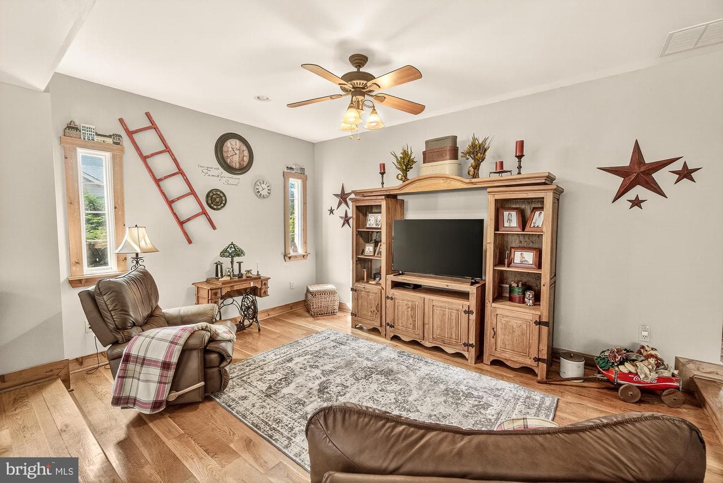 4948 Teen Barnes Road photo 24