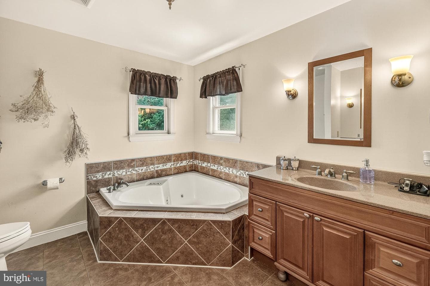 4948 Teen Barnes Road photo 37