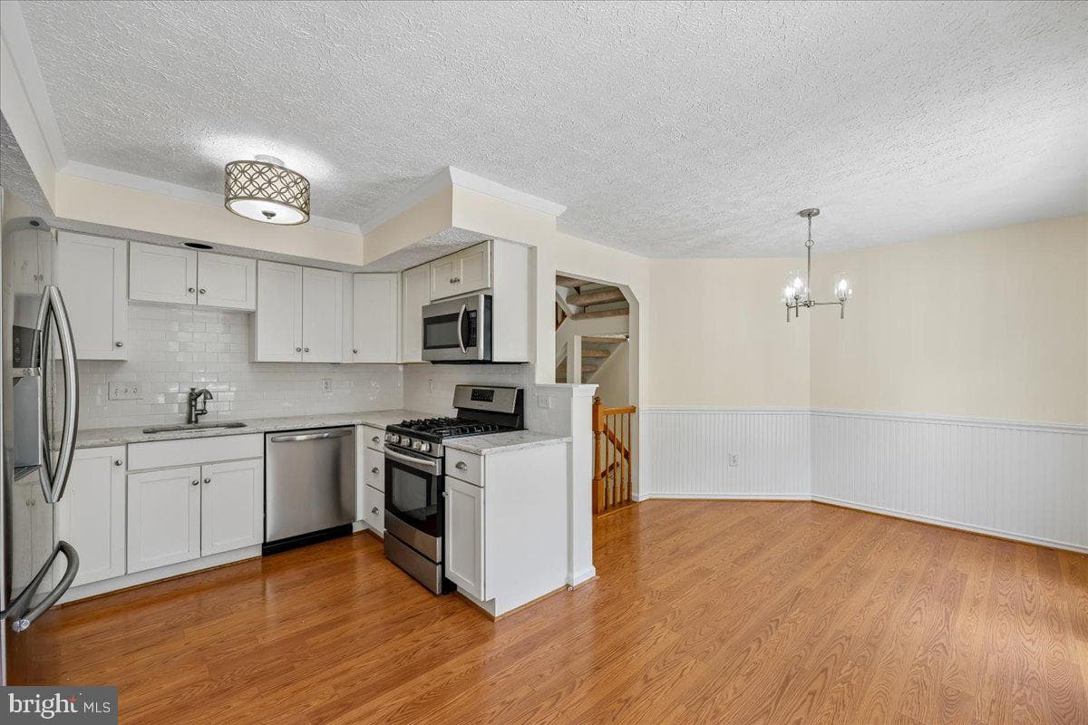 5481 Prince William Court photo 17