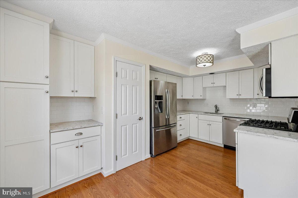 5481 Prince William Court photo 18
