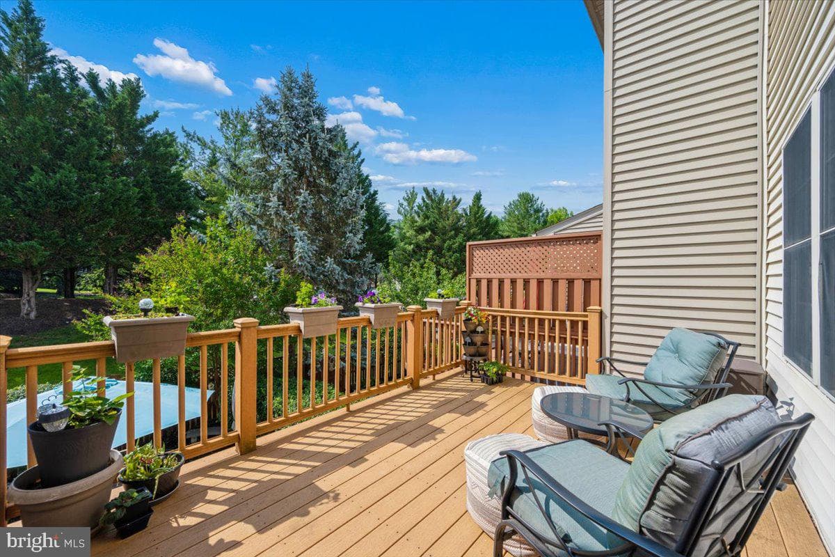 2231 Bear Den Road photo 23