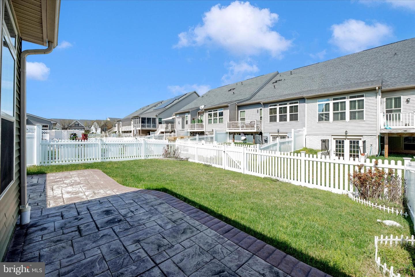 1276 Drydock Street photo 50