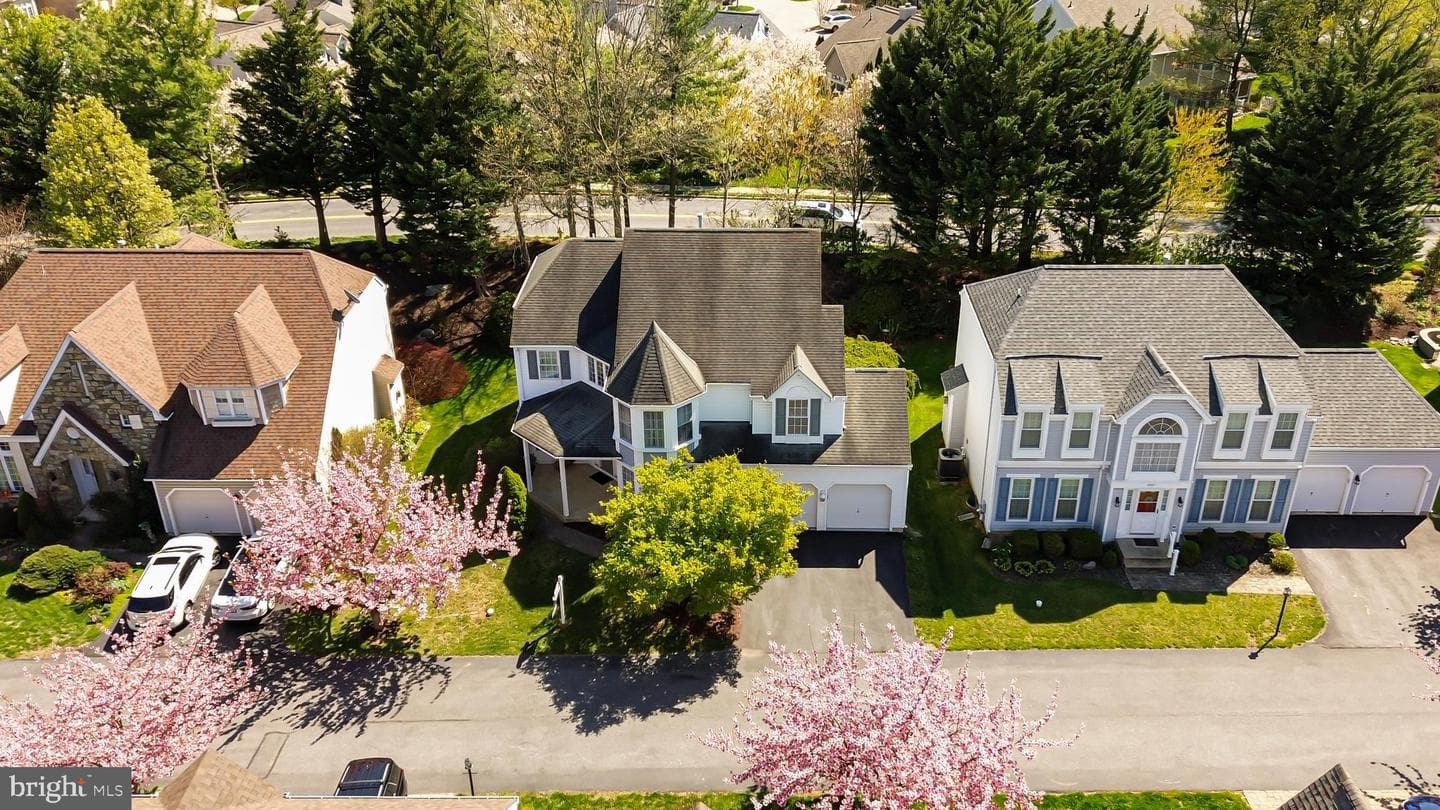 2505 Bear Den Road photo 1