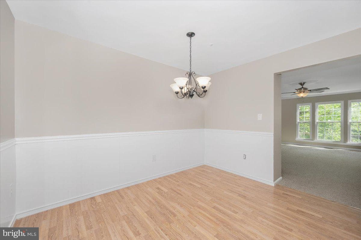 228 Heritage Court photo 14